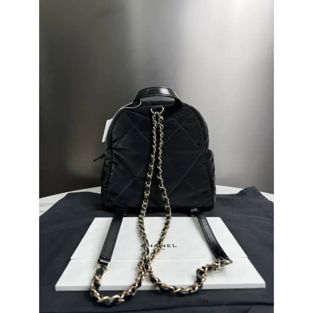 Chanel Women Pre-Loved Bag Very Good Condition